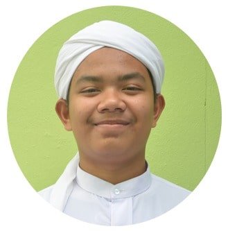 Master Munir Jaroensuk  Alumni Maahad Tahfiz Daril Ulum  Bangkok Thailand